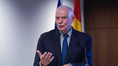 El exministro de Asuntos Exteriores, Josep Borrell, durante su intervención en las primeras Jornadas Geopolíticas del Instituto Español de Estudios Estratégicos (IEEE) este miércoles.