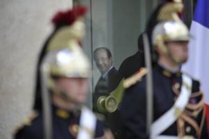 El presidente francés, François Hollande (al fondo). EFE/Archivo