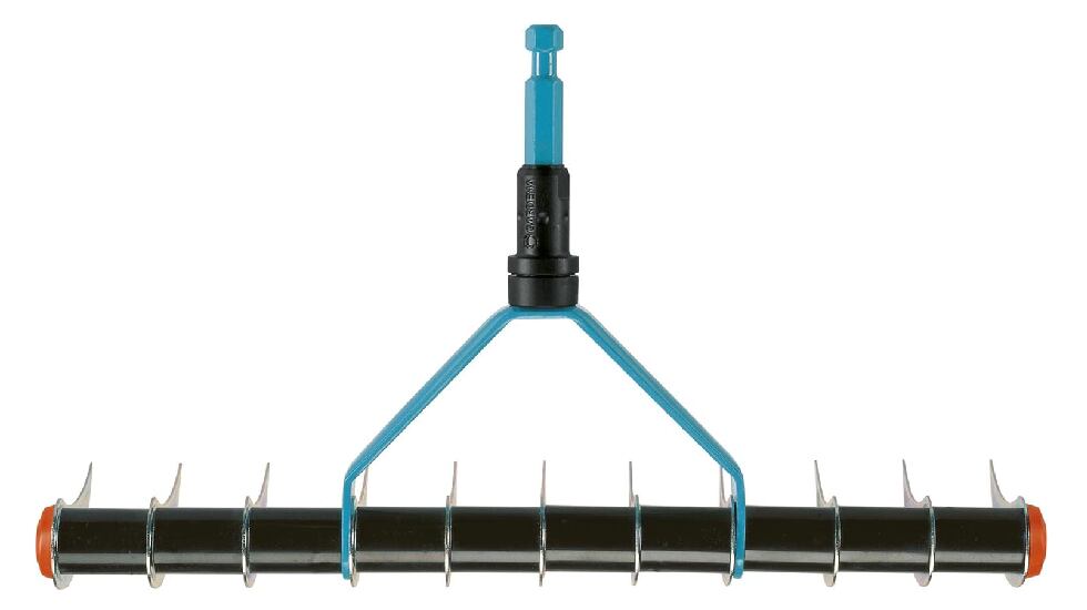 Aireador de césped con una anchura de barra de 35 cm.
