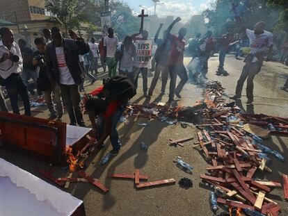 Manifestants a Nairobi, Kènia, protesten pels recents atacs terroristes i la creixent inseguretat al nord-est.