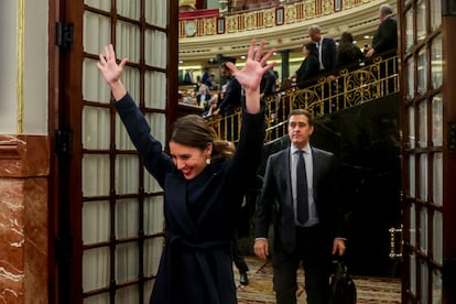 La ministra de Igualdad, Irene Montero, celebra la aprobación de la 'ley trans' durante una sesión plenaria en el Congreso de los Diputados, el pasado 22 de diciembre de 2022, en Madrid.