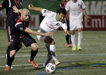 Tuvo que pasar mucho tiempo para que cambiara el marcador. Lo hizo el delantero del Fury Tom Heinemann, que marcó el 1-1- y despertó las esperanzas canadienses poco después de que fuera expulsado del campo su compañero Mason Trafford por pisar a Daniel Szeleta.