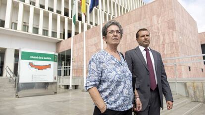 La madre del desaparecido, Antonia Guevara, el pasado miércoles en Málaga.