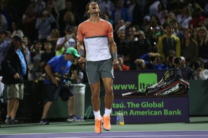 Nadal celebra su victoria.