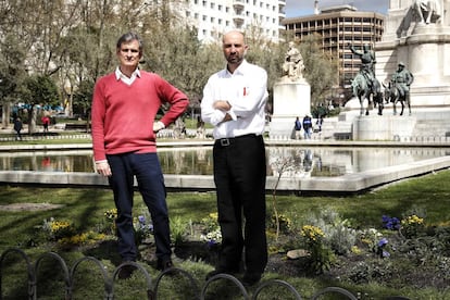 Fernando Porras Isla y Lorenzo Fernández Ordóñez, arquitectos que han ideado la reforma de la Plaza de España.