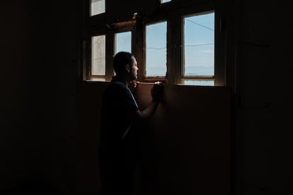 Alan Nascimento, una de las personas que trabaja en el edificio Joseph Gire.