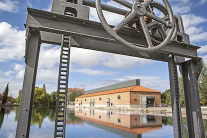 El Museo del Agua de Palencia, en la d&aacute;rsena del Canal de Castilla, obra de David Serrano y Maier V&eacute;lez.