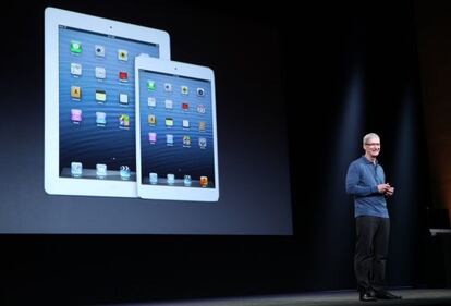 El consejero delegado de Apple presenta el iPad mini 