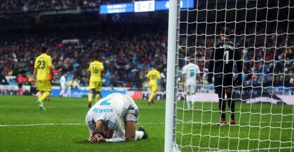 Cristiano se lamenta de una ocasión fallada ante Asenjo.