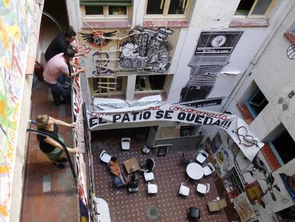 Patio interior del centro social okupado Patio Maravillas, en la calle del Acuerdo, en 2009.