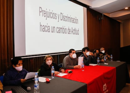 De izquierda a derecha, Paola Cauja, Adela Palazuelos, Faisal Conde, Juan Carlos de las Heras, Rubén Molina y José Alfonso García Rubio.