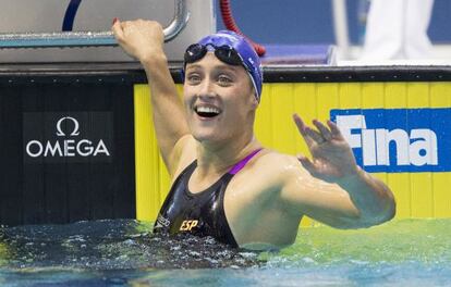 Mireia Belmonte celebra su récord del mundo