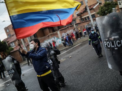 Protesto contra a brutalidade policial durante a paralisação nacional, em 1º de maio.