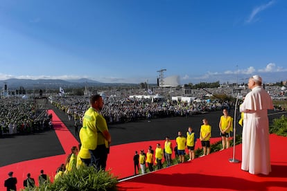 El Papa se dirige a los jóvenes, este domingo.