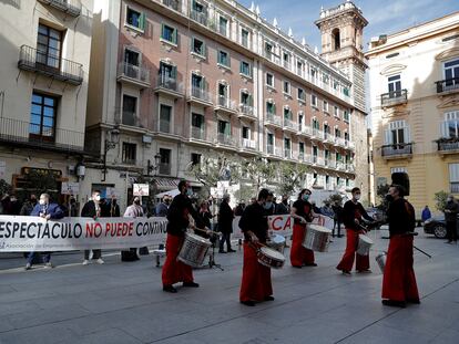 Concentración del sector de ocio, eventos y espectáculos de este miércoles en el Palau de la Generalitat para reclamar ayudas.