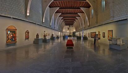 Antic dormitori del Monestir de Pedralbes, que acull l’exposició permanent del conjunt.
