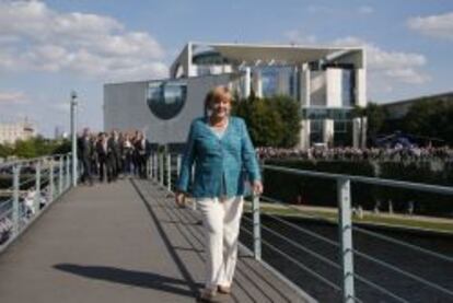 La canciller alemana, Angela Merkel, recibe este buen dato en plena campa&ntilde;a electoral. 