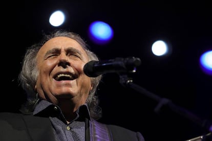 El cantautor Joan Manuel Serrat.