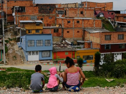 Una familia de venezolanos en Bogotá.