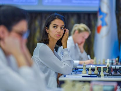 Sara Khadem, este miércoles, en su debut como española en la Copa del Mundo de Bakú (Azerbaiyán) EFE/ Akhmed Mukhtar