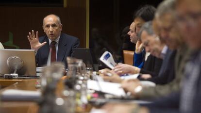 El consejero Erkoreka, durante su intervención.