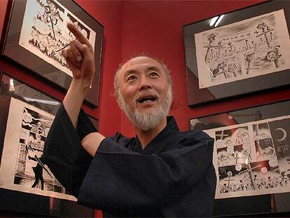 Hideshi Hino, en su exposición en el Salón del Manga ayer.