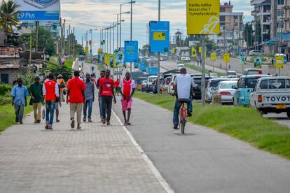 Carril bici en Dar es Salaam (Tanzania).