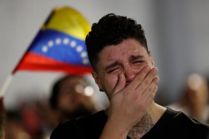 Ciudadano venezolano reacciona al triunfo de Maduro en los comicios de 2024