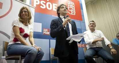 Un momento del debate entre Amparo Marco (izquierda) y Germán Renau (derecha).