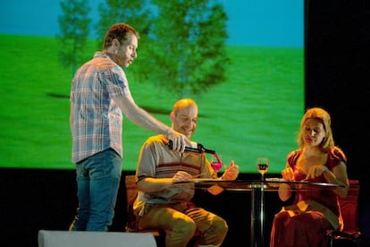 Una escena de 'Parlour song', producción de la Sala Trono.