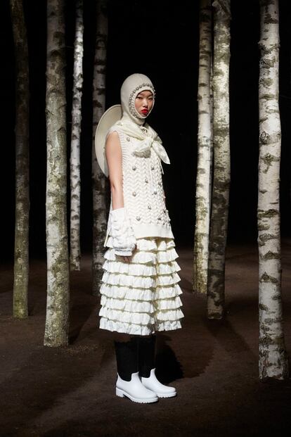 smag-moncler-5-simone-rocha-rf19-0133