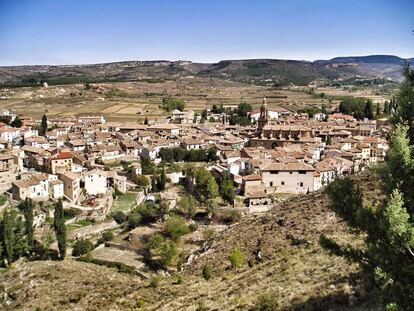 Vista panorámica en el piedemonte de Rubielos de Mora, Sierra de Gúdar.