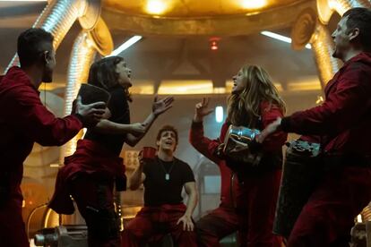 Una instante de la tanda final de capítulos de 'La casa de papel'.