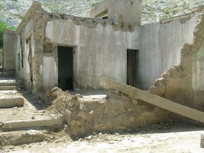 Las ruinas de las casas ocupadas en el barrio de Nuevo México en Torreón.