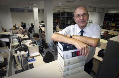Joaquim Rafel, a la seu de la Secció Filol`gica de l'IEC.