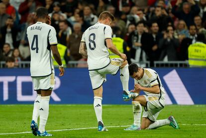 Brahim abrillanta la bota de Kroos después de que le asistiera para el primer gol al Granada.