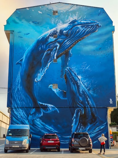 Mural de Diego As en la rúa da Escola de Cee.