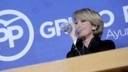 Esperanza Aguirre at a press conference on Monday.