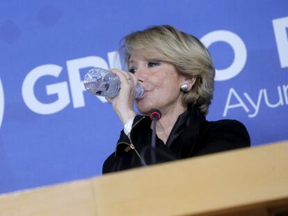 Esperanza Aguirre at a press conference on Monday.