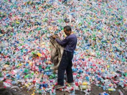 El gigante asiático prohíbe las importaciones de basura del extranjero para mejorar su medio ambiente
