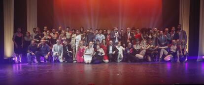 Foto de familia de los ganadores en la ceremonia de entrega de la 9ª edición de los Premios del Teatro Musical en la sala San Pol de Madrid.              