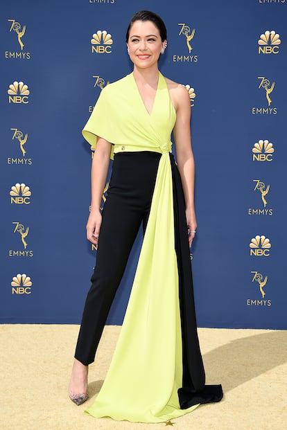 Tatiana Maslany con un conjunto de Christian Siriano.