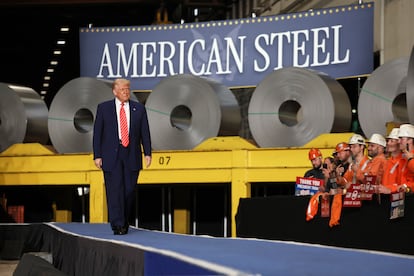 Trump, en la planta de U. S. Steel, en West Mifflin.