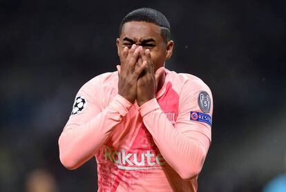 Malcom celebra, entre lágrimas, el gol marcado al Inter.