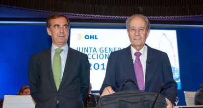 El presidente de OHL, Juan Villar-Mir, junto al primer accionista, Juan Miguel Villar Mir.