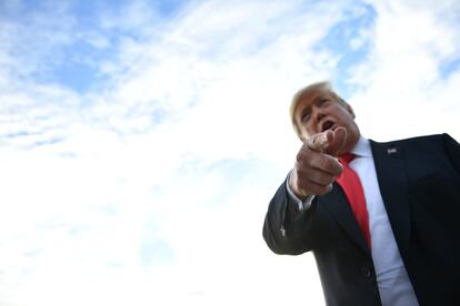 El presidente de los Estados Unidos, Donald Trump, durante una rueda de prensa en el Aeropuerto Internacional de Erie en Pensilvania (EE UU), el 10 de octubre de 2018.