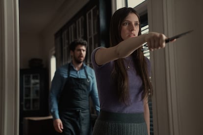 Toby Kebbell y Nell Tiger Free, en el segundo episodio de la tercera temporada de 'Servant'.