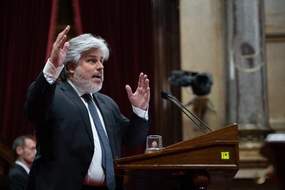 Albert Batet, jefe de filas de la bancada de Junts, este miércoles en el Parlament.