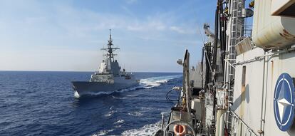 Buques militares españoles en el mar Mediterráneo, en una imagen del Ministerio de Defensa.