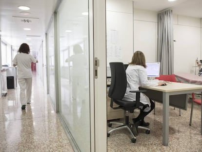 Consulta de urgencias de un centro hospitalario en una imagen de archivo.